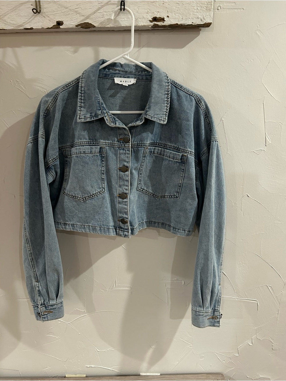 MABLE Cropped Light Blue Denim Jacket